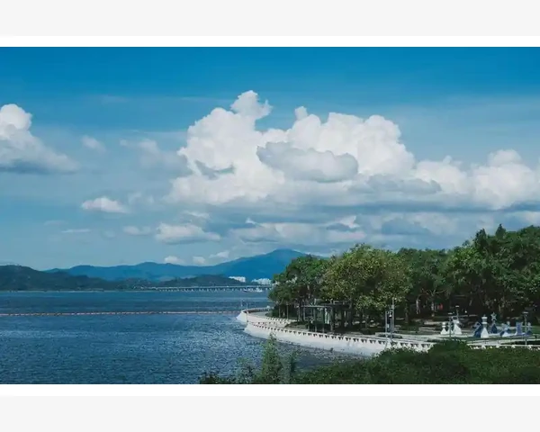 MT4按Ctrl+U快速调出交易品种列表的操作详解_再唠唠为什么你看不到那个运行界面